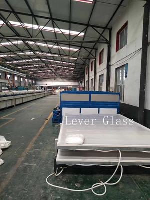 China Glass Vacuum Heating and Laminating machine with EVA film supplier